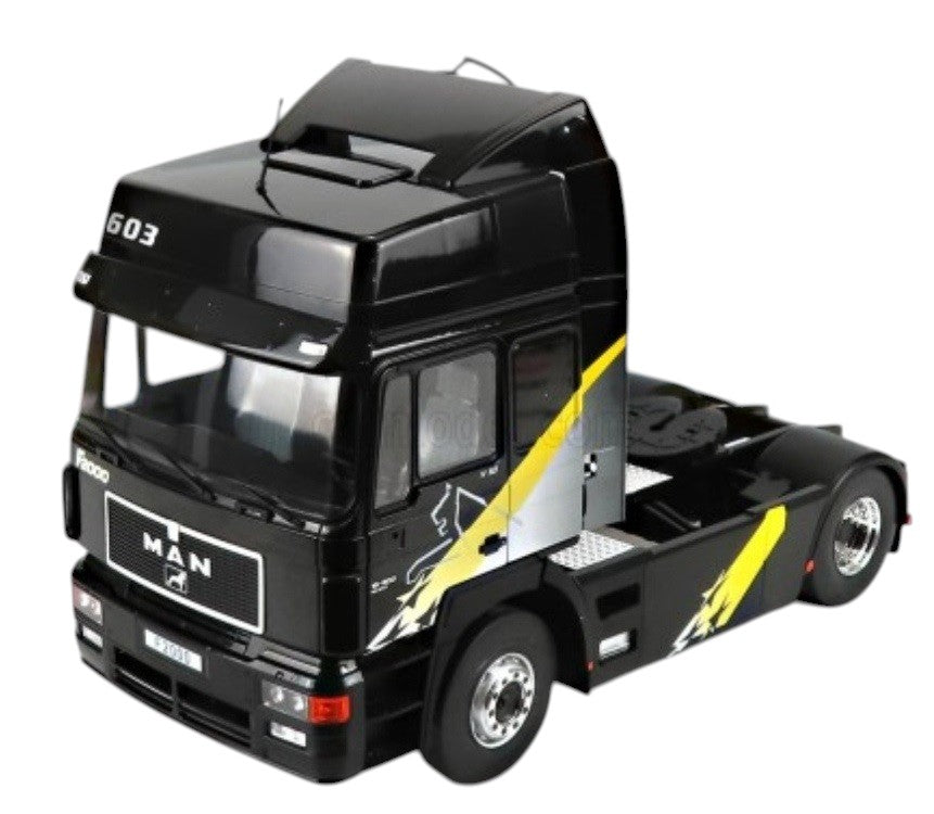 Camion Man F2000 1/18 MCG