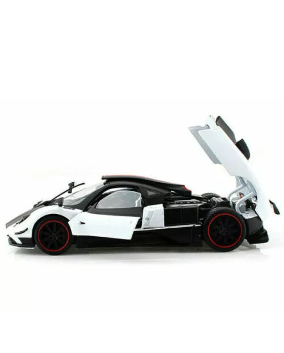 Pagani Zonda Cinque Motormax 1/18