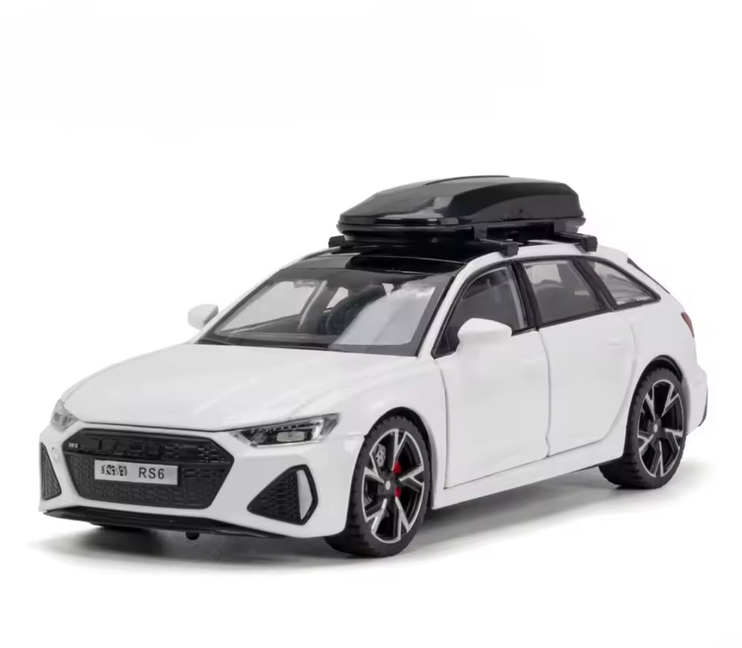 Audi RS6 - 1/32 - Ouvrants amovibles - Son & lumière