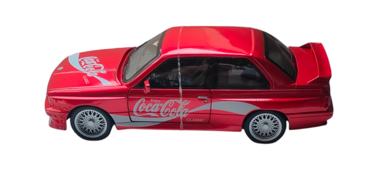 BMW M3 E30 - 1/24 - Son & lumière - Ouvrants amovibles