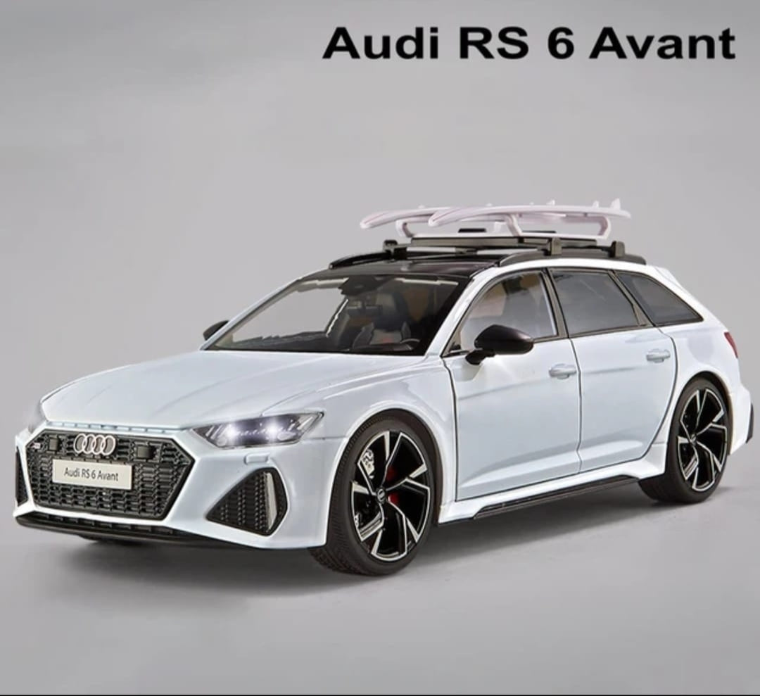 Audi RS 6 1/18 son et lumière