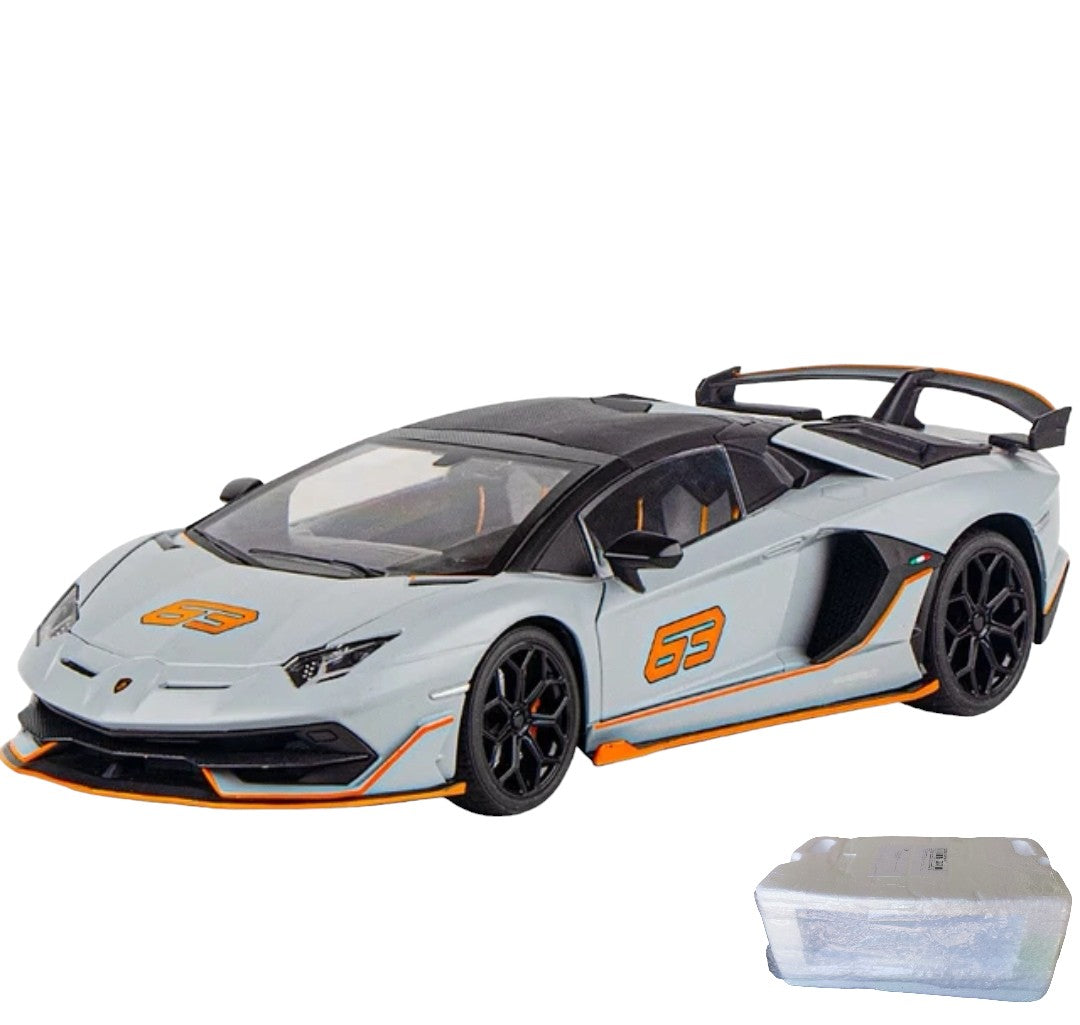 Lamborghini Aventador SVJ 1/18 Son et lumière