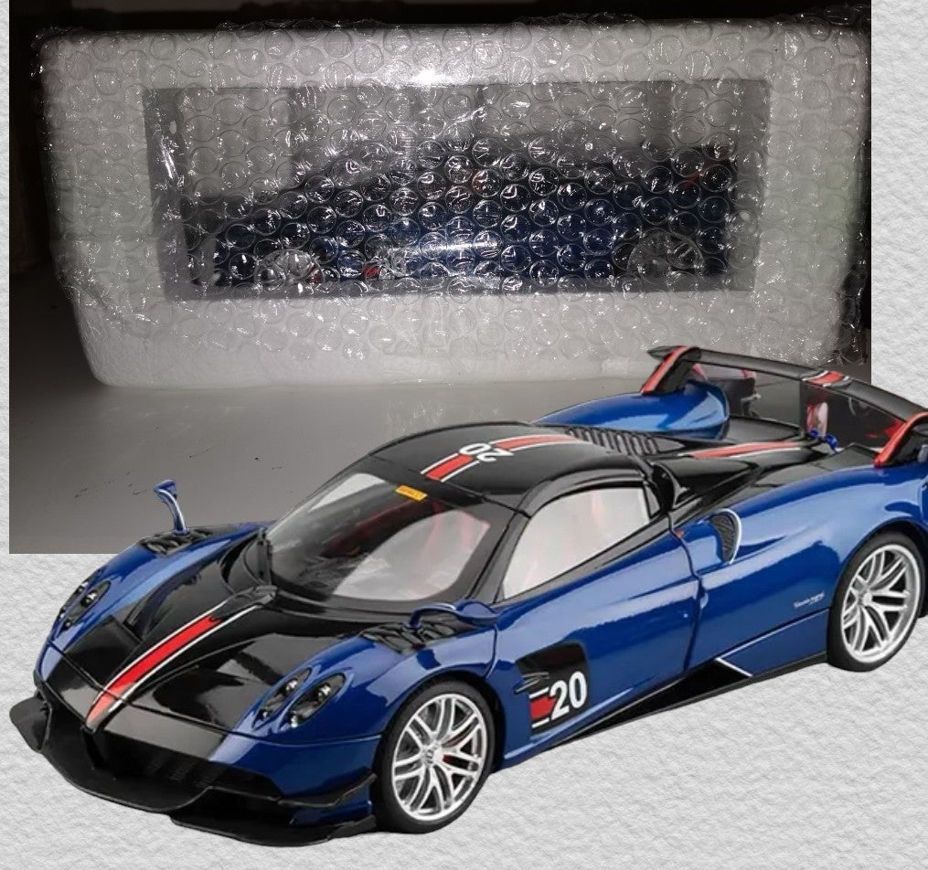 Pagani Huayra BC 1/18 Son et lumière